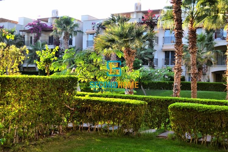Красивая уютная 2-комнатная квартира с частным садом в Сахл Хашиш
